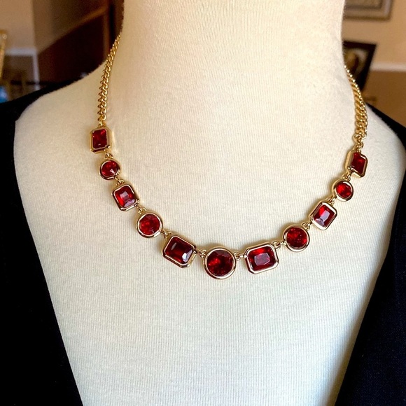 NWT Karl Lagerfeld Gold Tone Necklace with Red Gemstones - Picture 3 of 6